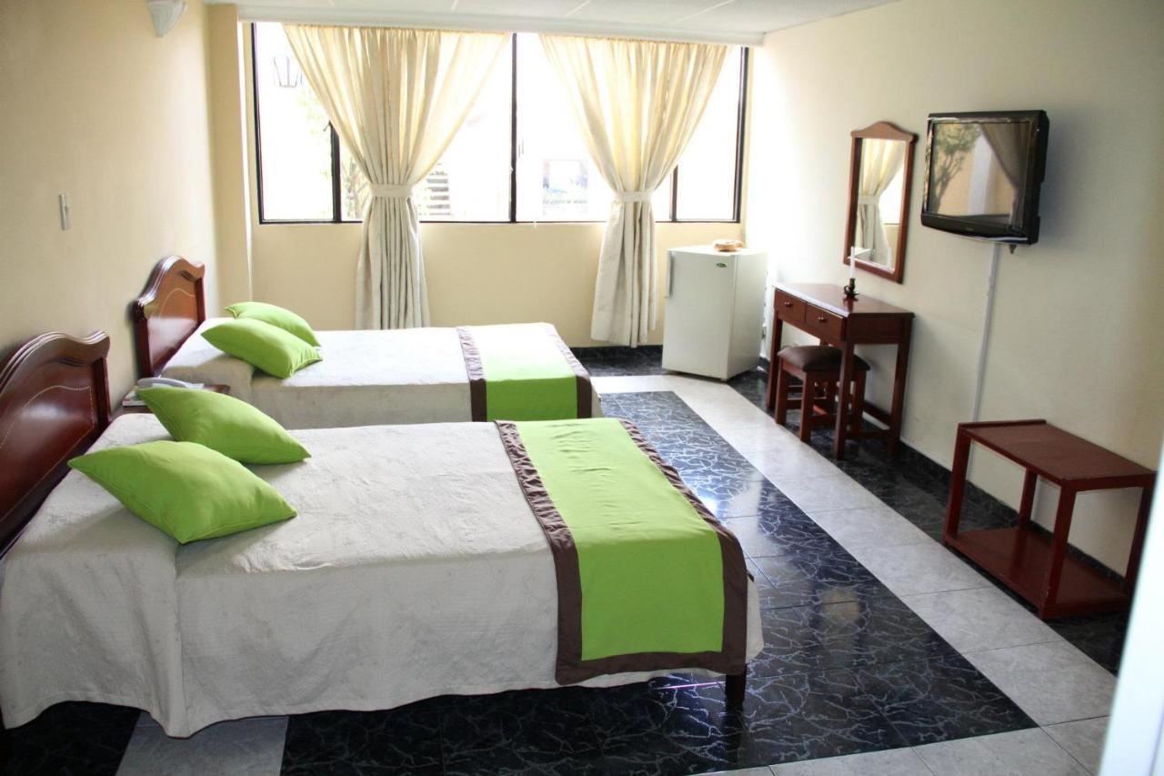 Hotel Dinastia Real نيفا المظهر الخارجي الصورة